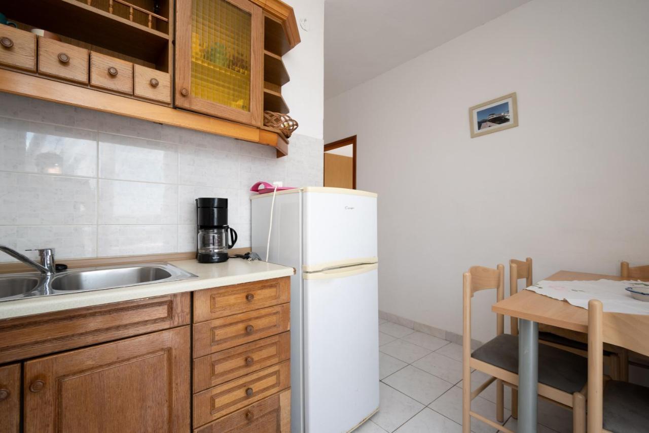Apartments By The Sea Zaglav, Dugi Otok - 17788 Sali Exterior photo
