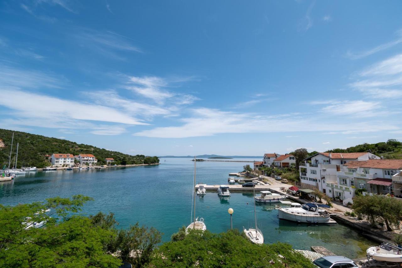 Apartments By The Sea Zaglav, Dugi Otok - 17788 Sali Exterior photo