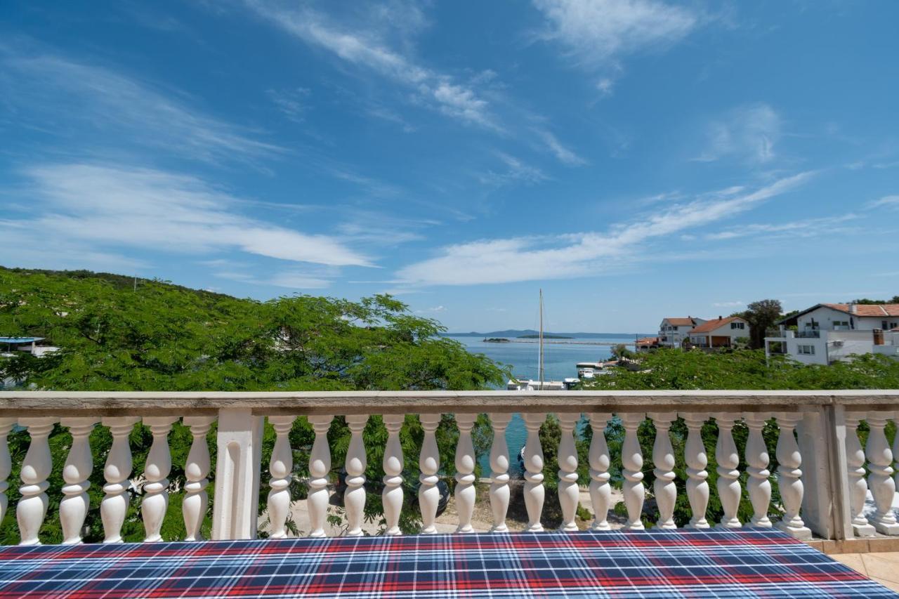 Apartments By The Sea Zaglav, Dugi Otok - 17788 Sali Exterior photo