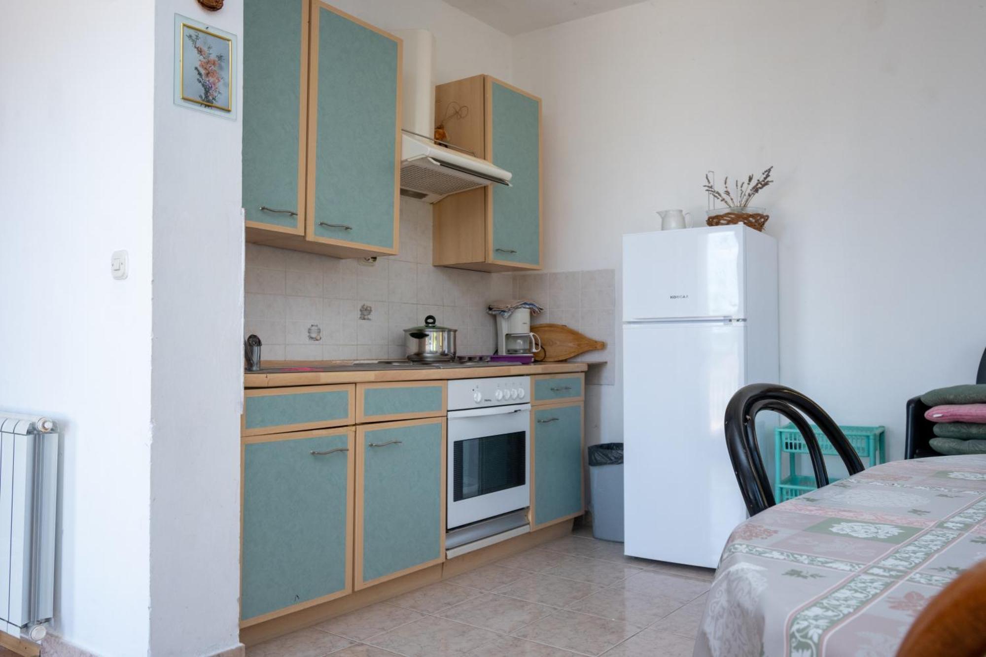 Apartments By The Sea Zaglav, Dugi Otok - 17788 Sali Room photo